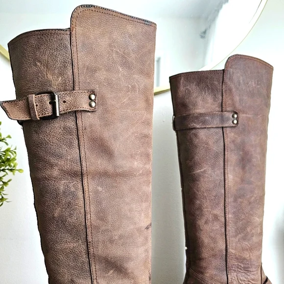 DV By Dolce Vita Brown Leather Equestrian Riding Knee High Rustic Tall Boots 8.5 - Picture 10 of 16